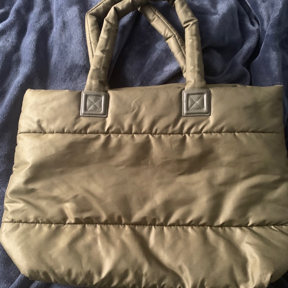 Joe fresh puff tote bag in green